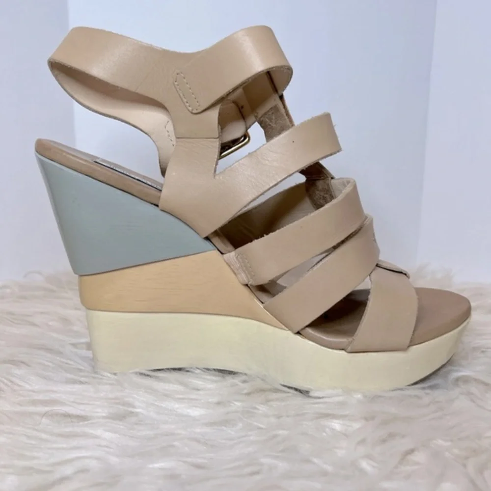 DIANE von FURSTENBERG Colorblock Platform Wedge‎ Sandals in Oceana Size 8.5